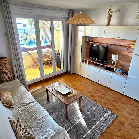 Fidji - A 7min De La A Pied, Avec Balcon Et Parking - By Auraconciergerie * Les Lecques